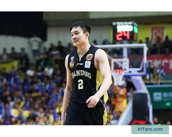 丁彦雨航24岁获MVP初现闯NBA志向 蝉联MVP后更坚定追梦决心